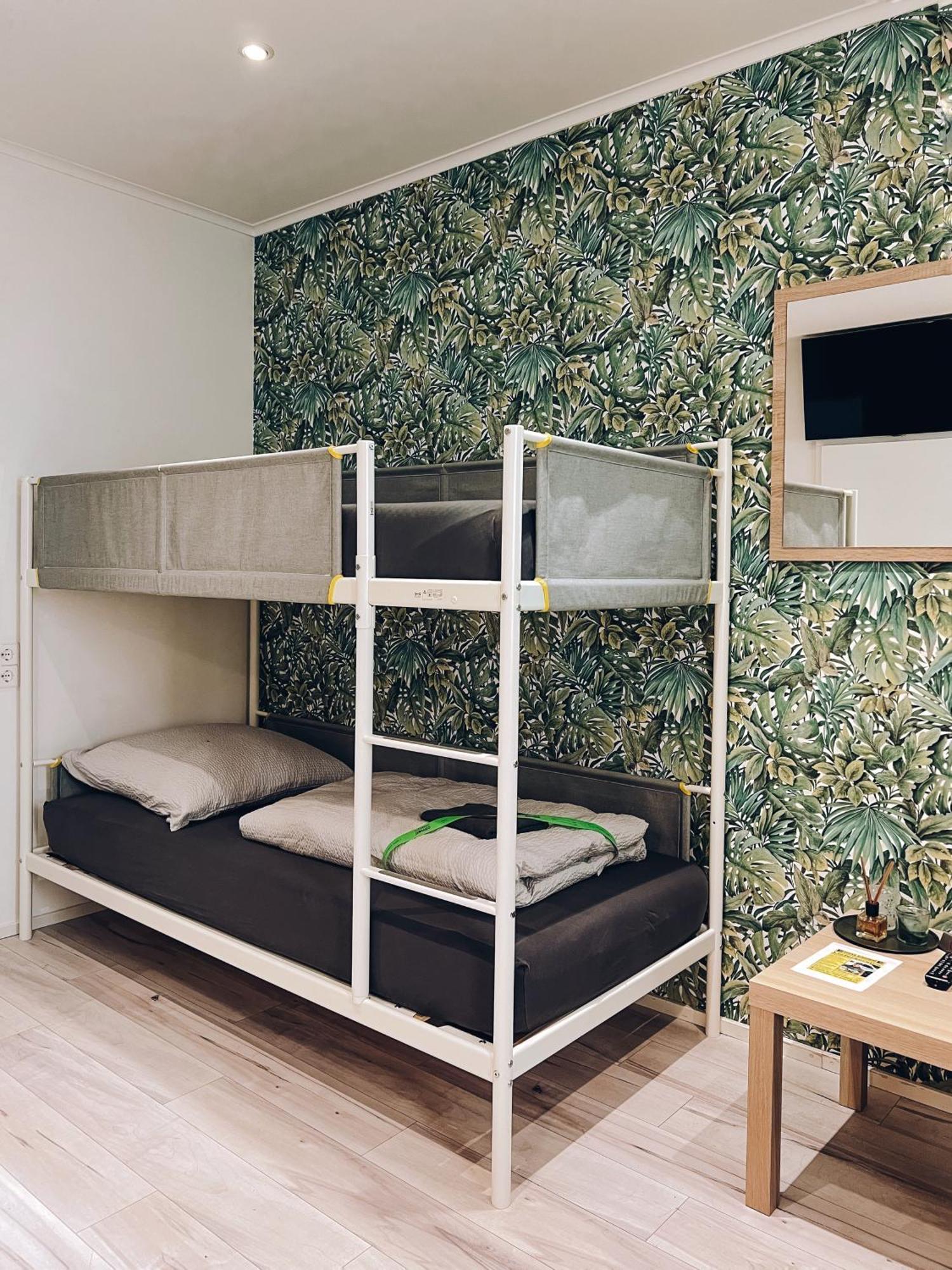 Neuwertiges Apartment Mit Kostenlose Privatparkplatz Auch Fuer Transporter Geeignet R1 Freiberg am Neckar Dış mekan fotoğraf